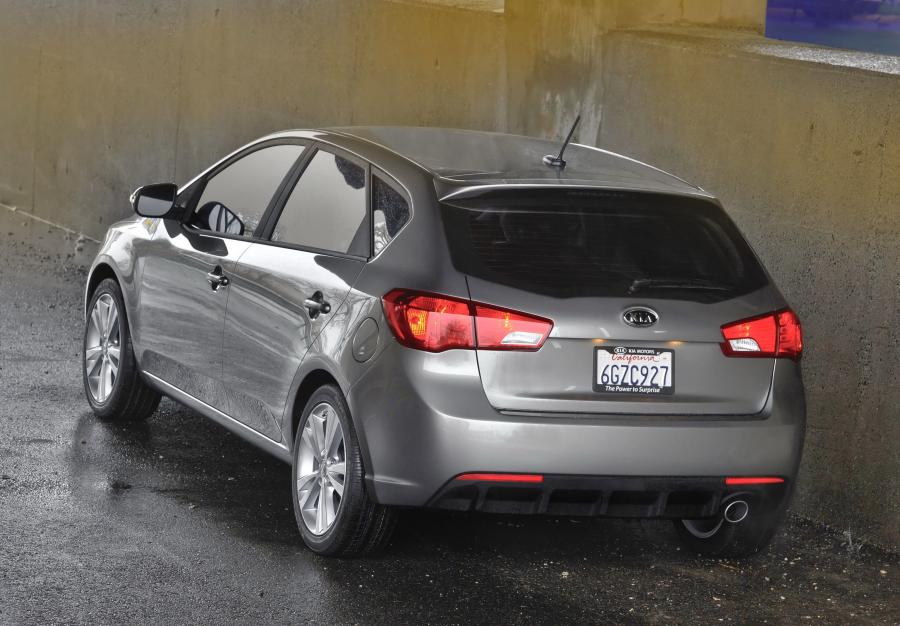  Kia Forte 5-Door 2011 года  (фото 84 из 89)